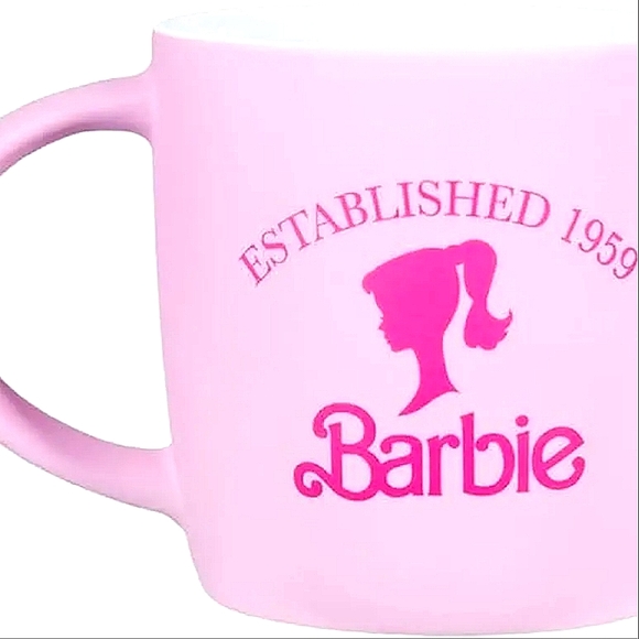 BARBIE OFFICIAL LICENSED PINK LOGO MATTEL BARBIE COLLECTIBLE CUP - Picture 4 of 4